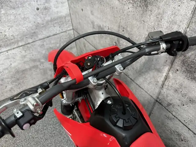 2025 Honda CRF250F in Dirt Bikes & Motocross in Saguenay - Image 6