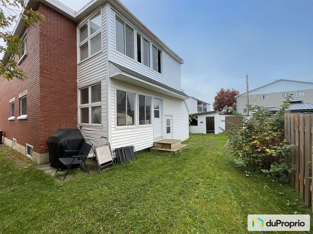 $549,000 - Duplex for sale in Granby — photo 2