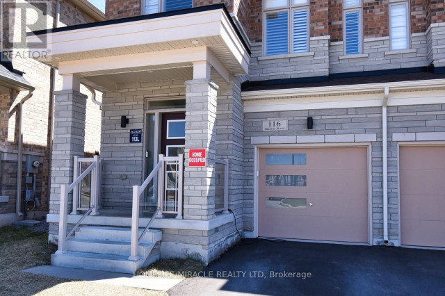 116 SKINNER RD Hamilton, Ontario in Houses for Sale in Hamilton - Image 2