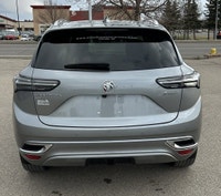 Welcome to Capital GMC! Check out this vehicle's pictures, features, options and specs, and let us k... (image 3)