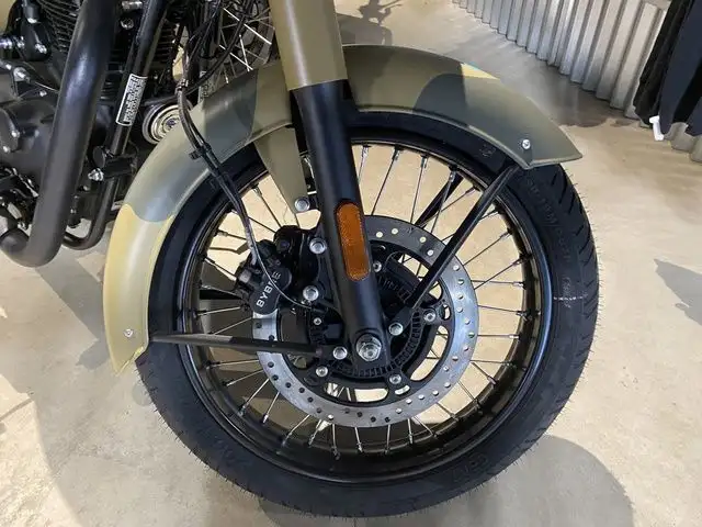 2026 ROYAL ENFIELD MOTORS CLASSIC 350 in Street, Cruisers & Choppers in City of Halifax - Image 8