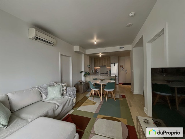 $539,900 - Condominium for sale in Longueuil (Vieux-Longueuil) — photo 1