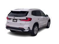 2023 BMW X1 xDrive28i Alpine White *** HEADS UP DISPLAY *** *** HARMANA KARDON *** *** 20" WHEELS **... (image 9)