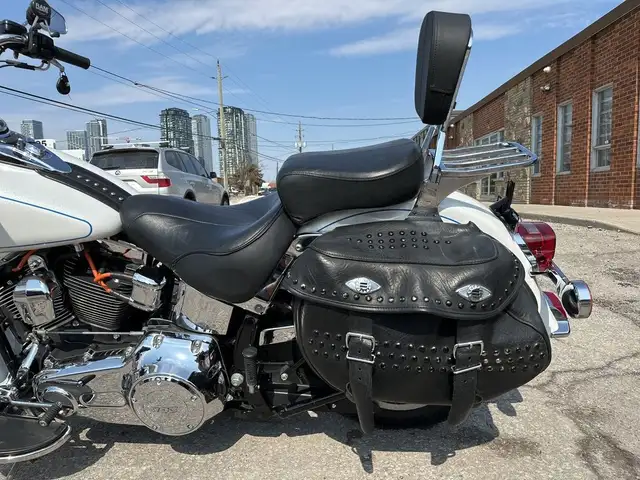 2012 Harley-Davidson Heritage Softail Classic ~ HERITAGE SOFTAIL in Street, Cruisers & Choppers in City of Toronto - Image 17