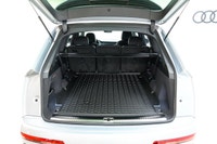 This Audi Q7 boasts a Intercooled Turbo Gas/Electric V-6 3.0 L/183 engine powering this Automatic tr... (image 9)