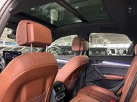 **SPRING SPECIAL!** FEATURING : S-LINE, QUATTRO AWD, PANORAMIC ROOF, MULTICOLOUR AMBIENT LIGHTING, D... (image 8)
