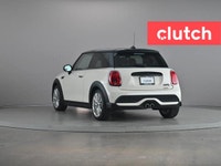 Brake Assist, Cornering Lights, Auto Dimming Rearview Mirror and more! Clutch is the largest online... (image 5)