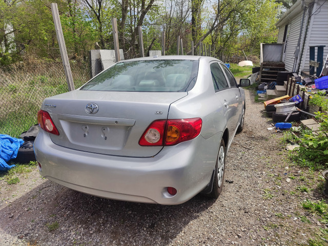 2010 TOYOTA COROLLA CE *LOW KM & LOW PRICE in Cars & Trucks in City of Toronto - Image 4