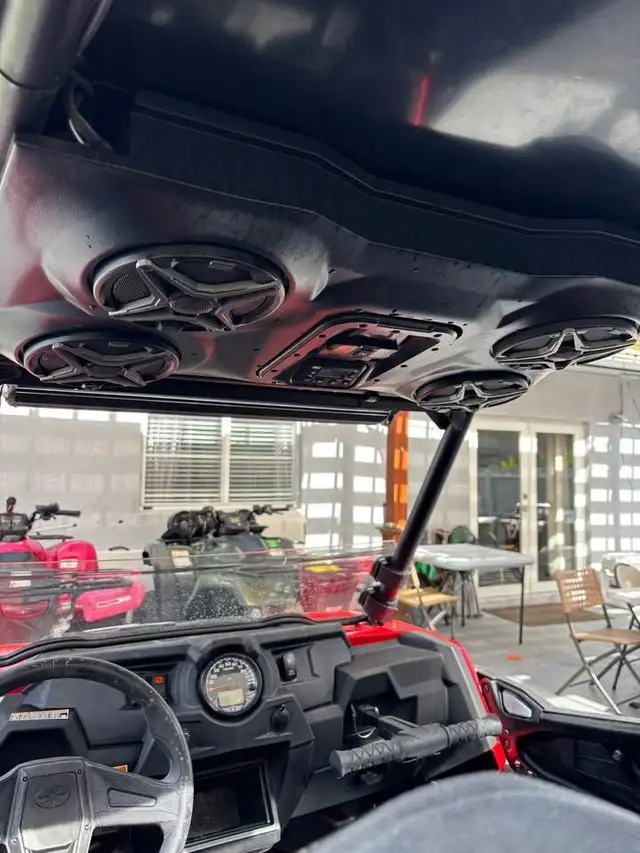 2017 POLARIS RZR S 1000 EPS-RED! in ATVs in Dartmouth - Image 8