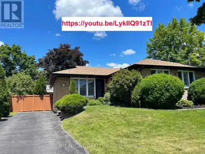 5 Mins Short Stroll To Lakefront Park! Renovated 3Bdr 2 Bath Bungalow On A Premium Lot In The Appleb...