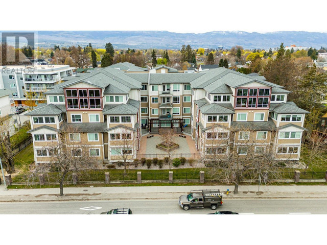 850 Saucier Avenue Unit# 122 Kelowna, British Columbia in Condos for Sale in Penticton