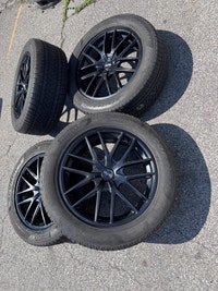 275/50/20 Mercedes GLE/ GLS Pirelli winter tires 5x120 5x112 City of Toronto Toronto (GTA) Preview