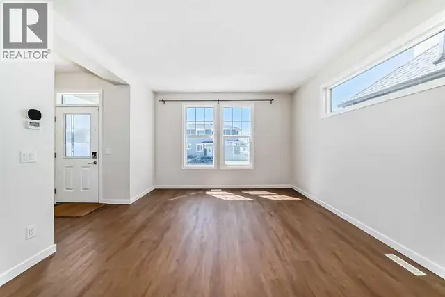 80 Magnolia Way SE Calgary, Alberta in Houses for Sale in Calgary - Image 15