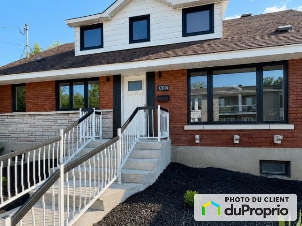 $888,000 - 2 Storey for sale in Ahuntsic / Cartierville — photo 2