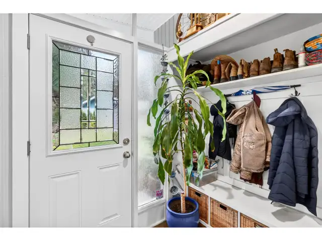 29907 DEWDNEY TRUNK ROAD Mission, British Columbia in Houses for Sale in Mission - Image 7