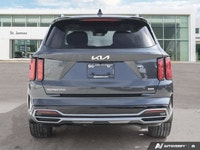 * All-Wheel Drive (AWD) with Drive/Terrain Mode Select * 20-inch machined-finish black alloy wheels... (image 3)