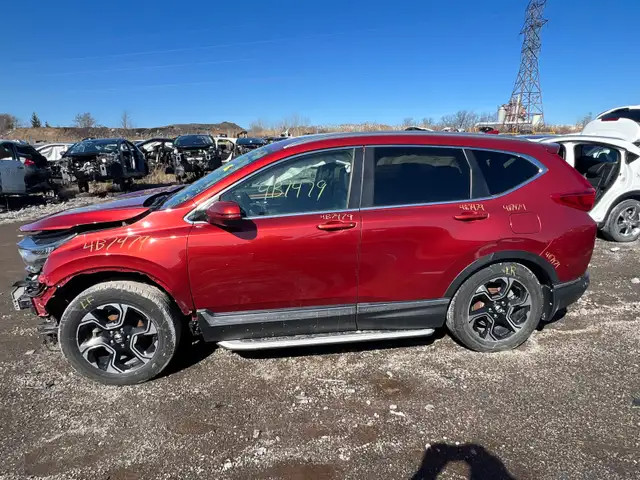 Parts 2017 Honda CR-V For Parts Only in Auto Body Parts in St. Catharines