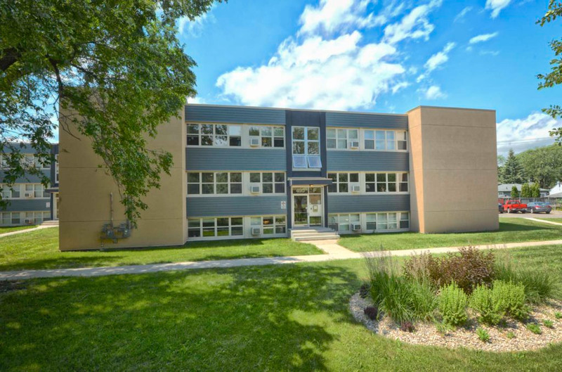 Lanark Gardens 1 Bed 1 Bath Apartment for Rent Long Term Rentals