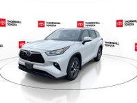 Thornhill Toyota Proudly Presents This White 2025 Toyota Highlander Hybrid with XLE AWD Package, Fea... (image 4)