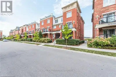 7 - 2504 POST ROAD Oakville (RO River Oaks), Ontario