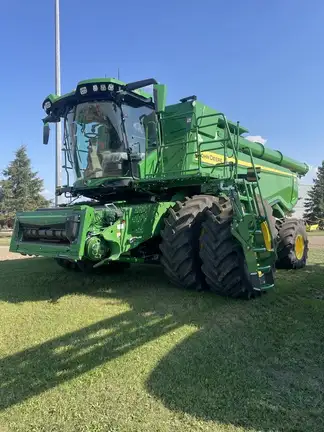 Welcome to Horizon Ag & Turf Location: Horizon Ag & Turf Wetaskiwin 2025 JOHN DEERE X9 1100 COMBINE...