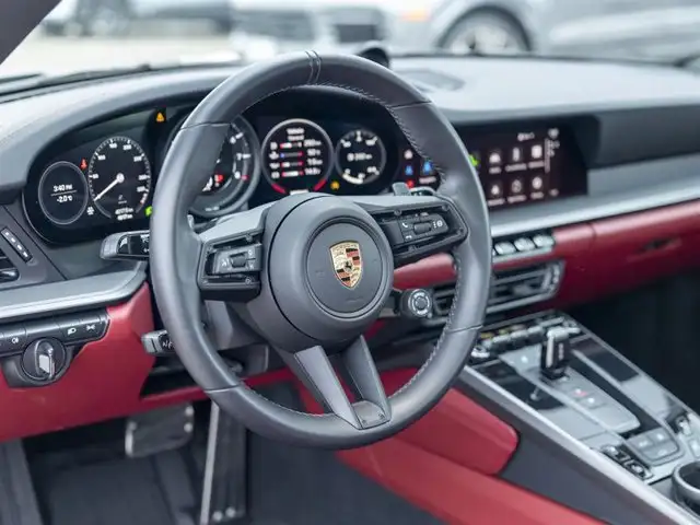 2024 Porsche 911 Carrera 4S in Cars & Trucks in London - Image 19