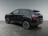 Thanks for viewing our House Of Cars Argyll inventory! AMVIC licensed dealer! 2024 Jeep Compass Engi... (image 3)