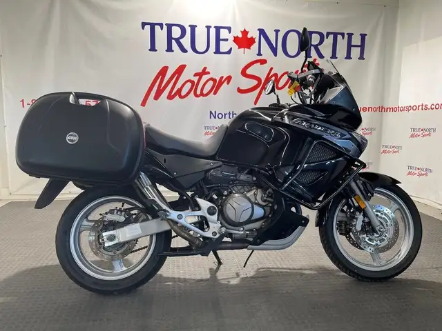 2008 Honda Varadero CLEAN BIKE/CERTIFIED/GIVI SADDLEBAGS/FINANCE in Sport Touring in North Bay - Image 3