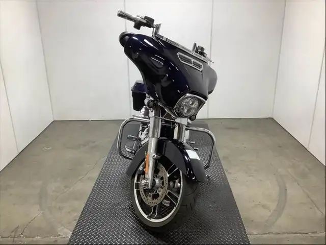 2019 harley-davidson FLHX Street Glide Motorcycle in Cargo & Utility Trailers in Richmond - Image 3