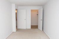 Located at the corner of Southwood and St Andrews, these low rise apartment buildings offer spacious... (image 6)