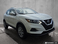 This 2023 Nissan Qashqai SV AWD comes equipped with Intelligent All-Wheel Drive, a Power Moonroof, 1... (image 7)