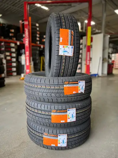 225/65R17 102V JOYROAD GRANDTOURER H/T 225/65R17 102T Nexen NPRIZ AH5 225/65R17 101H BRIDGESTONE D68...