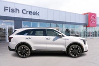 This 2024 Kia Sorento EX SUV boasts a powerful Turbocharged engine and all-wheel drive, ensuring con... (image 7)