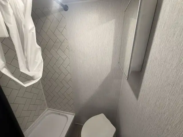 2026 Sunset Park RV Sunlite Limited 19BH in Travel Trailers & Campers in Longueuil / South Shore - Image 6