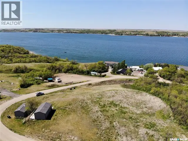 308 McKillop ROAD Mckillop Rm No. 220, Saskatchewan in Land for Sale in Moose Jaw - Image 2