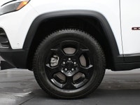 Leather, Apple Carplay, Remote start, Climate control and so much more Engine: 4 Cylinder Engine 2.0... (image 3)