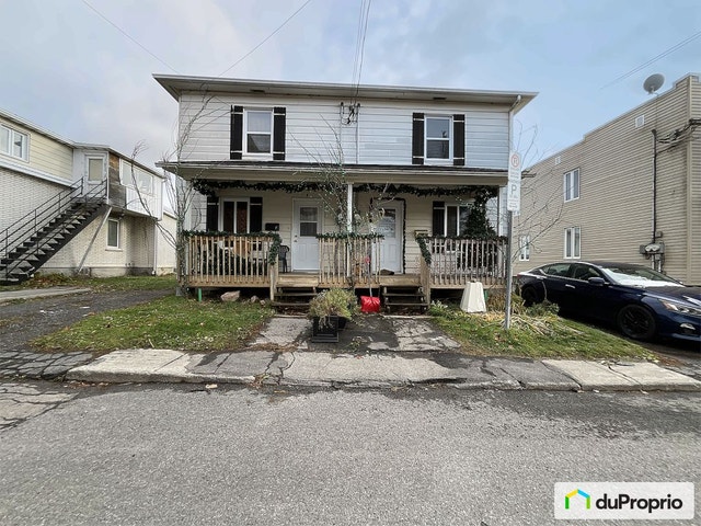 $412,000 - Duplex for sale in Salaberry-De-Valleyfield — photo 1