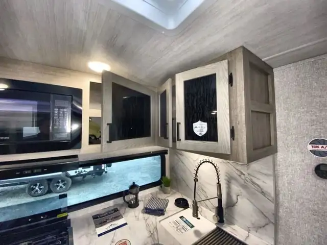 2025 EAST TO WEST Alta 3150KBH in Travel Trailers & Campers in Bedford - Image 33