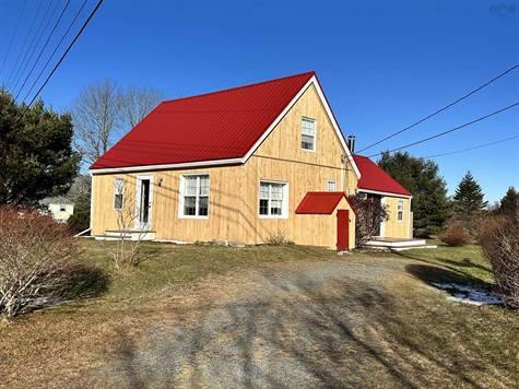 6317 Highway 3 in Houses for Sale in Bridgewater