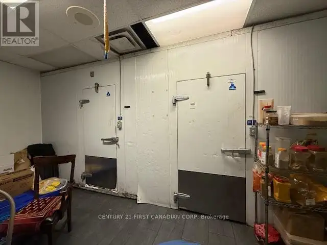 1362 LAMBTON MALL ROAD Sarnia, Ontario in Commercial & Office Space for Sale in Sarnia - Image 19