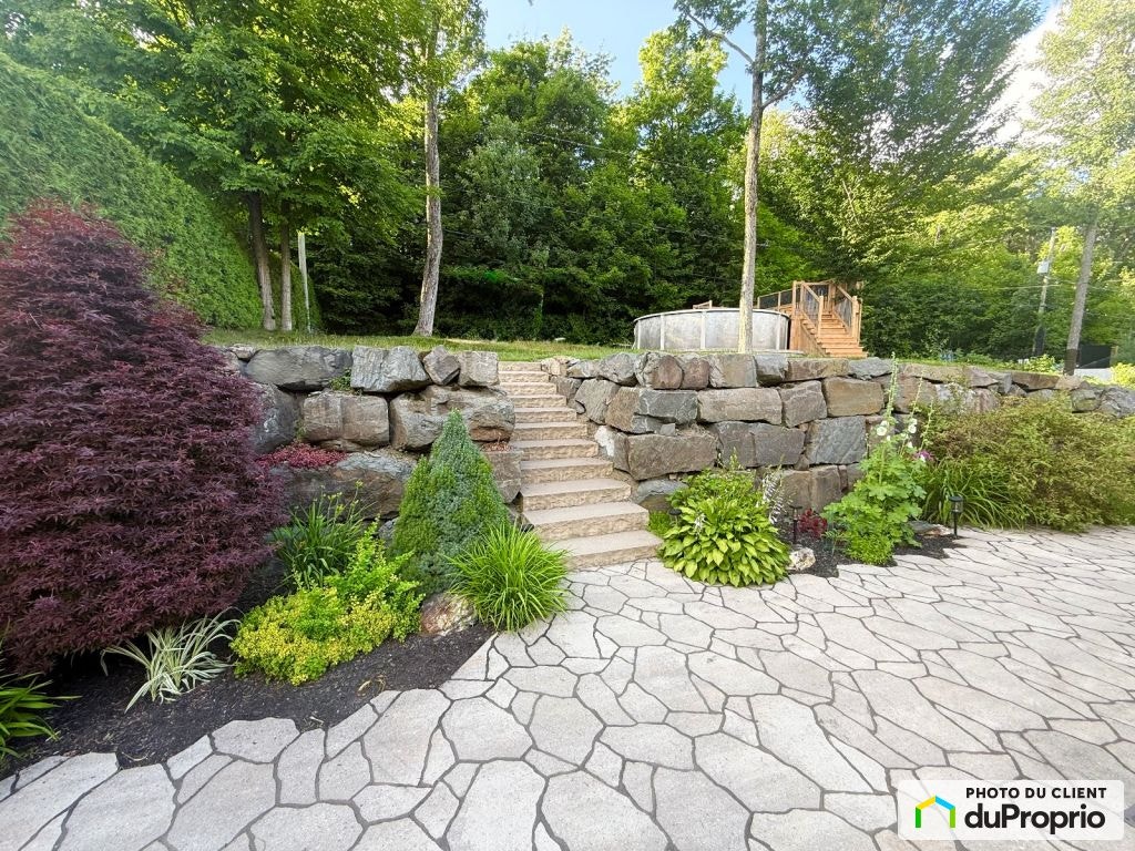 $949,000 - Split Level for sale in St-Nicolas — photo 2