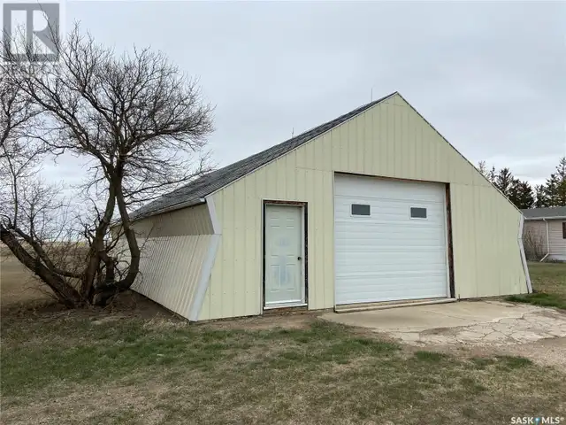 Bender Acreage Loreburn Rm No. 254, Saskatchewan in Houses for Sale in Moose Jaw - Image 31