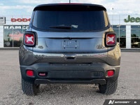 Adventure starts here. This 2018 Renegade Trailhawk 4x4 blends rugged Jeep capability with premium c... (image 4)