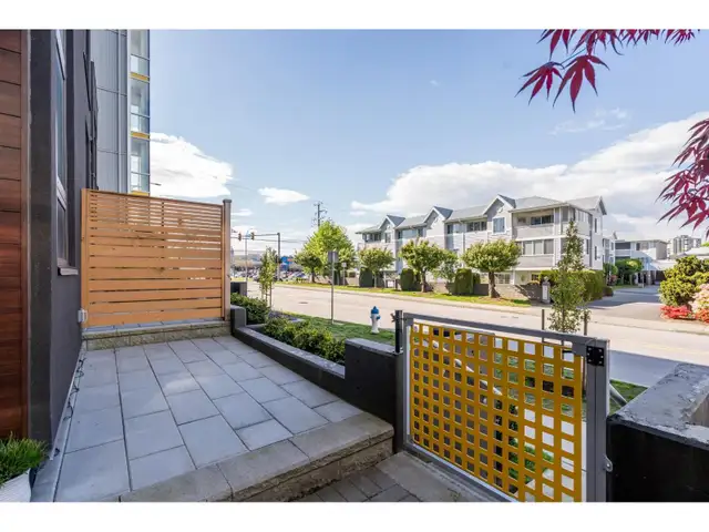 10 32828 LANDEAU PLACE Abbotsford, British Columbia in Condos for Sale in Abbotsford - Image 7