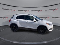 This Chevrolet Trax has a durable Turbo Gas 4-Cyl 1.4L engine powering this Automatic transmission.... (image 8)