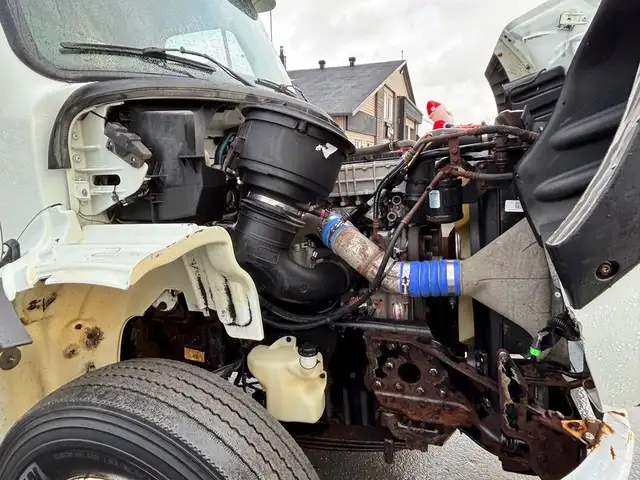 2014 Freightliner M2 112 in Heavy Trucks in St-Georges-de-Beauce - Image 10