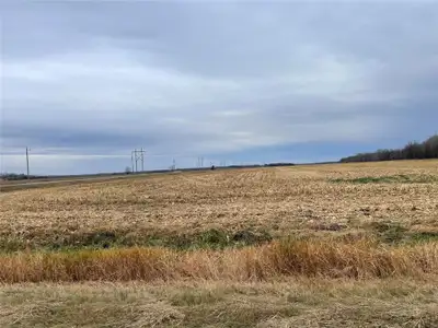 R39//St Claude/Full Quarter of land,+/- 30 acres cultivated, +/- 130 acres bush. Located I the RM of...