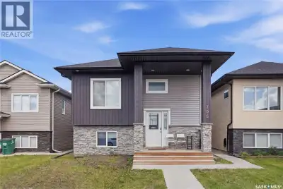 Fully developed 1,251 sq. ft. bi-level in Kensington with a legal two-bedroom basement suite. The ma...