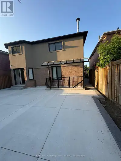LOWER - 5952 GROSSBEAK DRIVE Mississauga (Lisgar), Ontario
