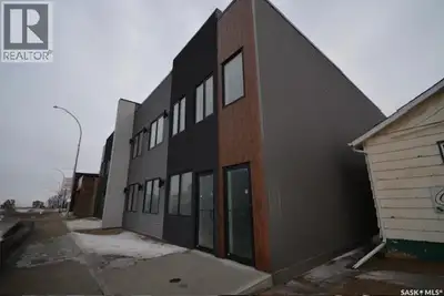 Located in Regina’s vibrant Warehouse District, 1143 Winnipeg Street offers 3,830 sq. ft. of modern...